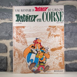Astérix 20 Astérix en Corse (01)